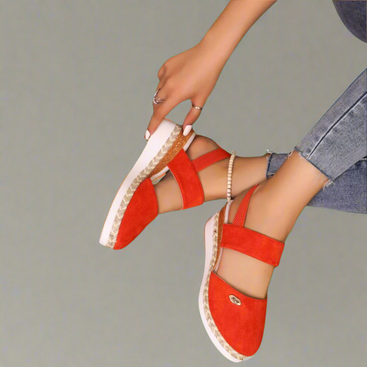 Gitta | Plus-Size Wedge Sandals for Women – Comfortable and Versatile