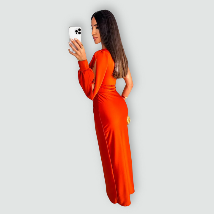 Amely - Graceful Dress With Impeccable Finesse