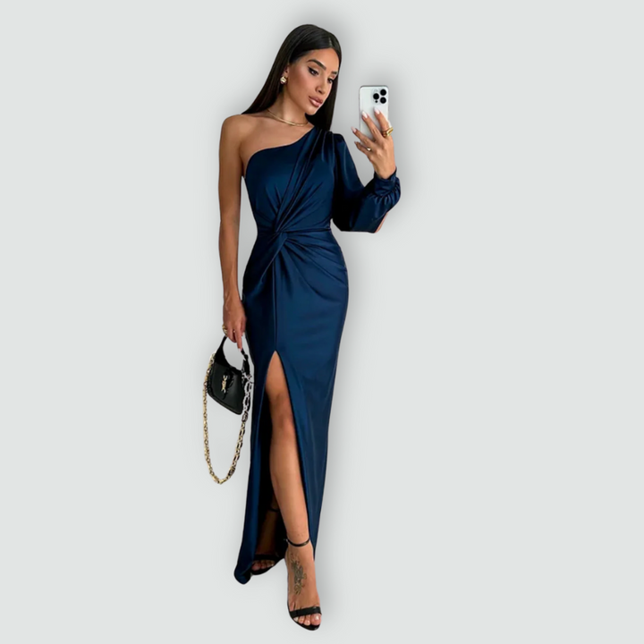 Amely - Graceful Dress With Impeccable Finesse