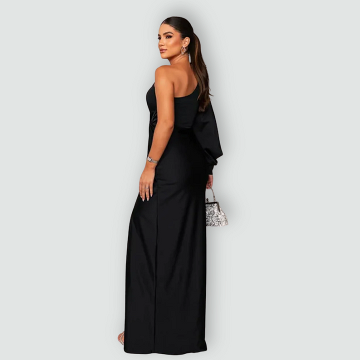Amely - Graceful Dress With Impeccable Finesse