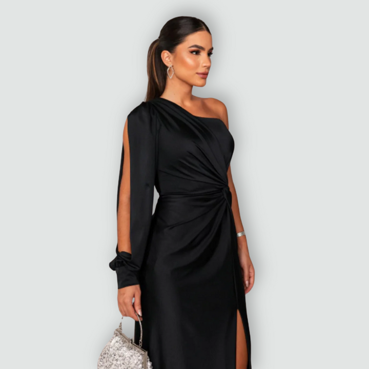 Amely - Graceful Dress With Impeccable Finesse