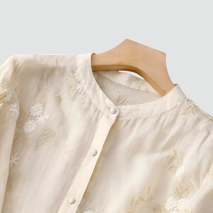 Stell - Cotton Top with Embroidered Flowers