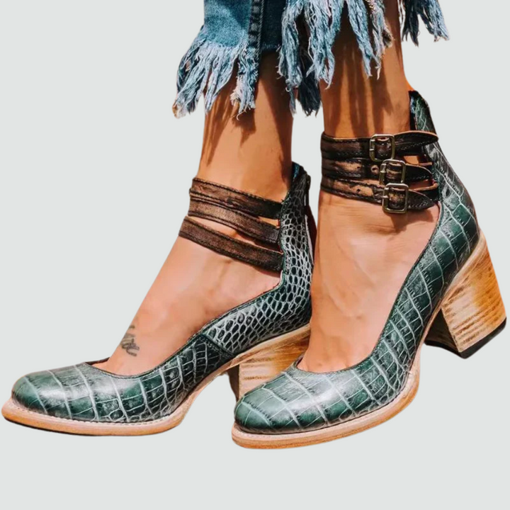 Melanie Heels