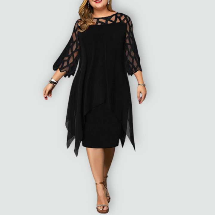 Maikee - Midi Dress in Plus Size