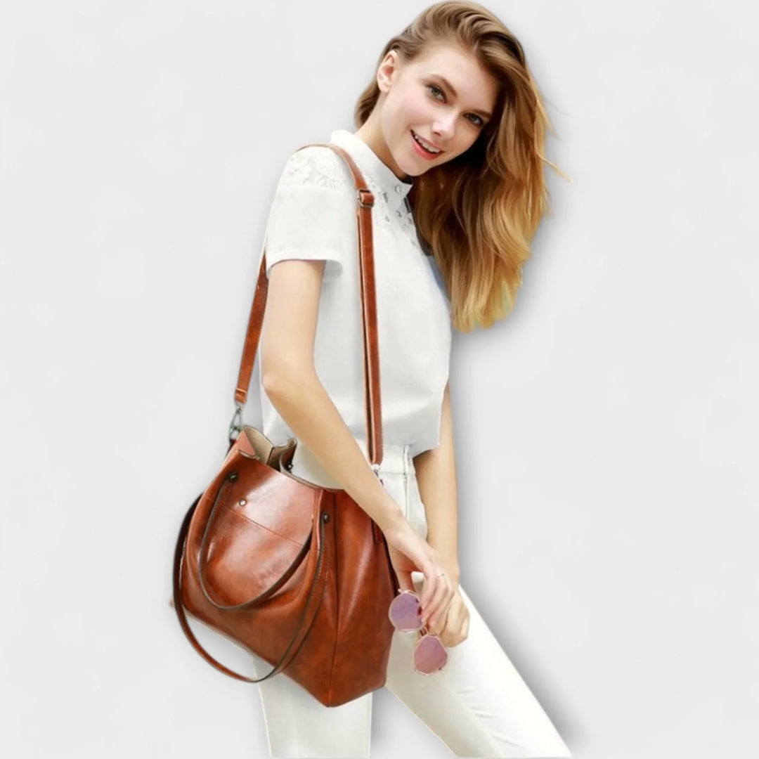 The Luise Shoulder bag with pouchette
