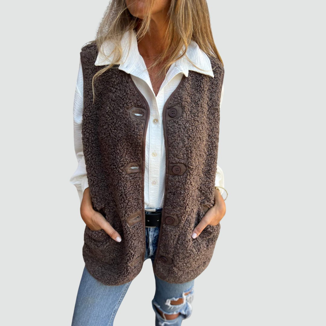 Danela - Women's winter vest in soft wool