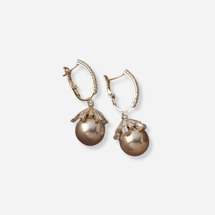Malia™ | Drop Earrings with Pearl