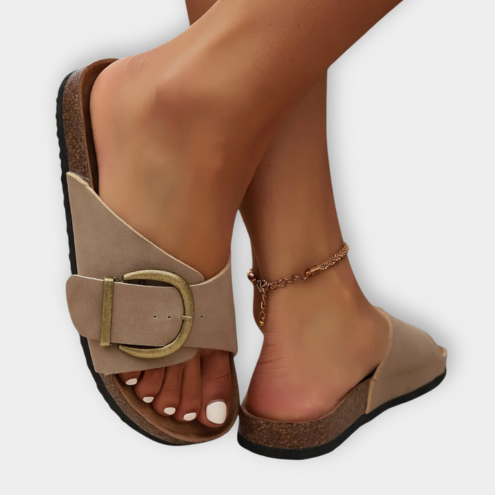 Lyna - Comfort Buckle Sandals