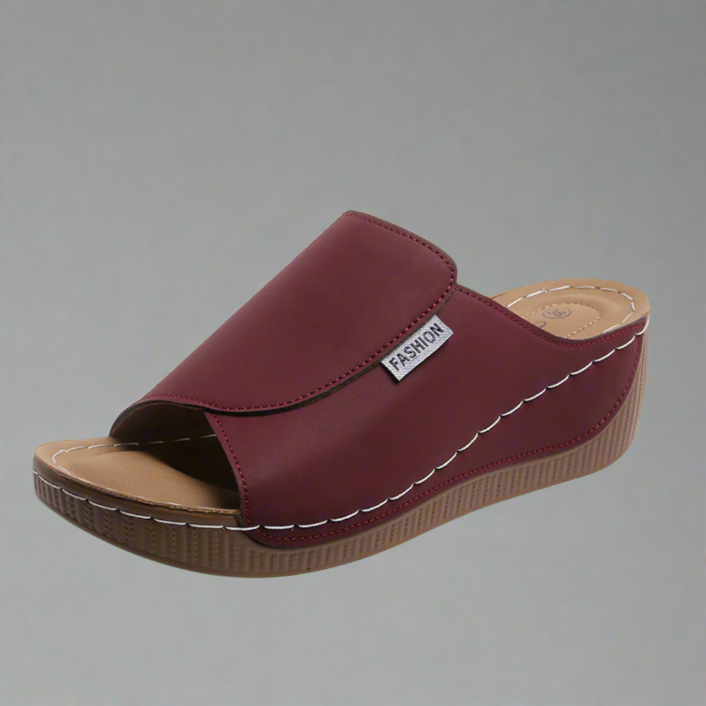 Ortrudis | Handmade Sandal with Comfortable Sole