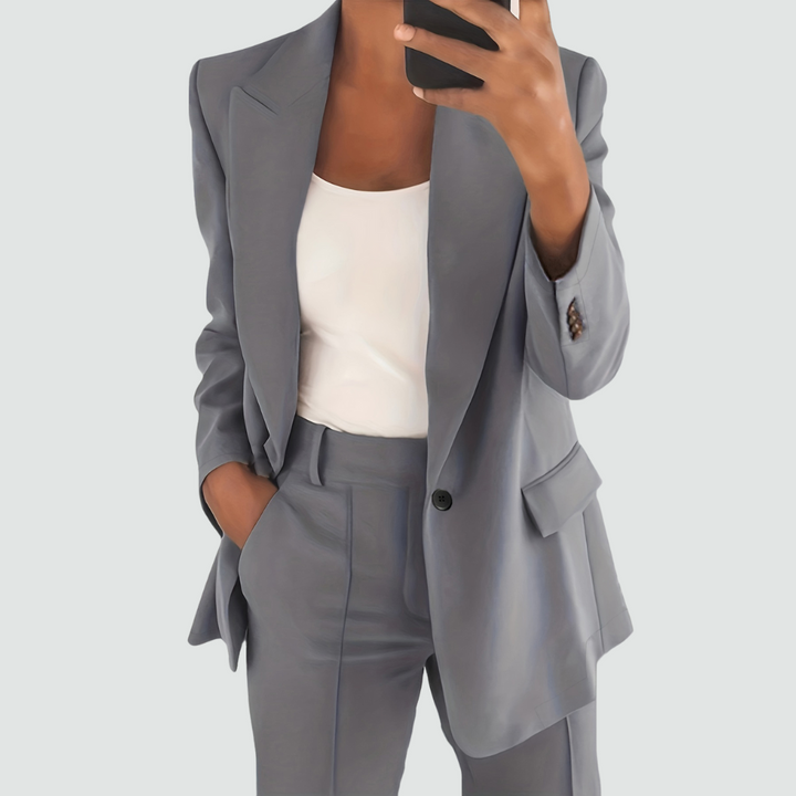 The Eleganza Prestige Suit Ensemble
