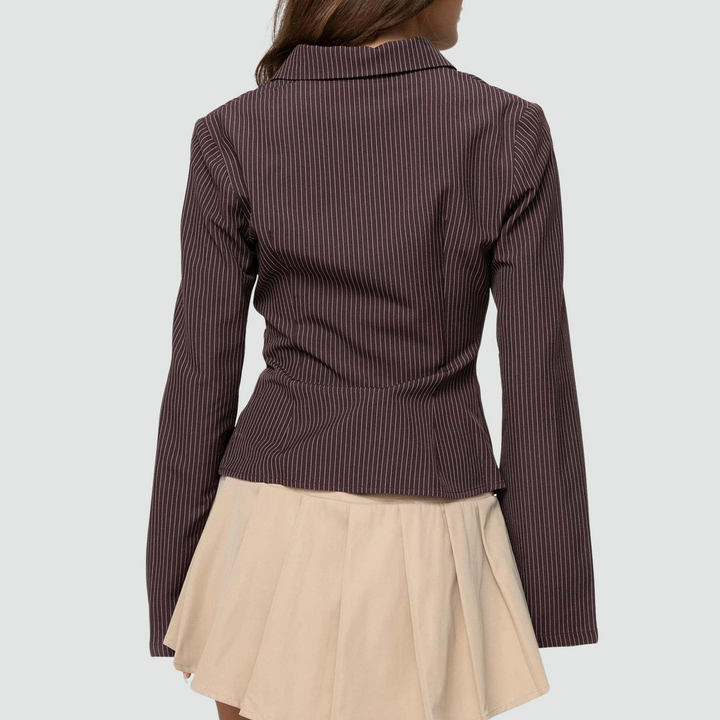 Eva - The Elegant Retro Blouse
