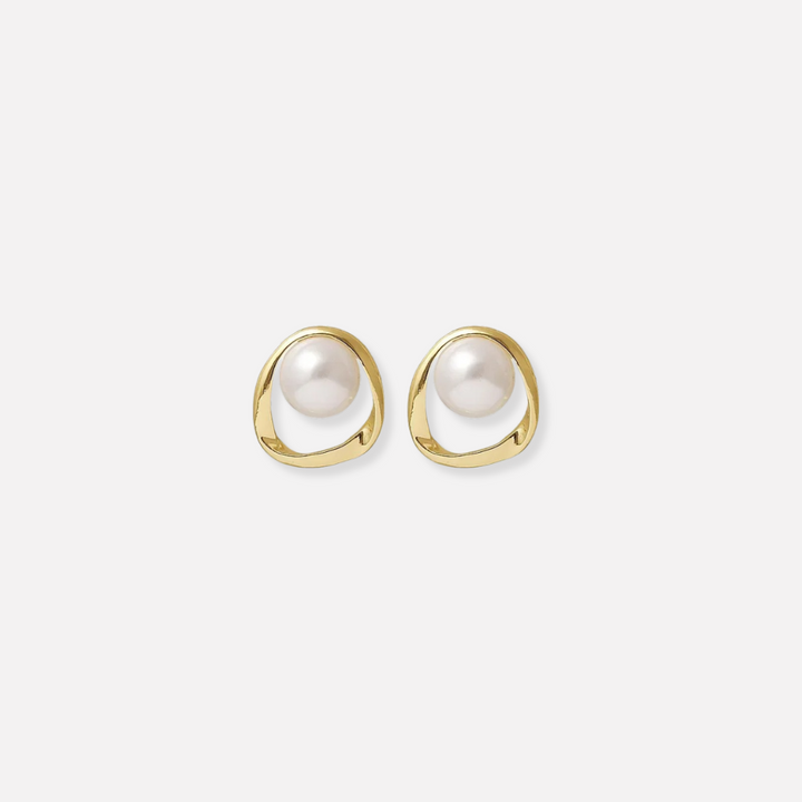 Fabienne™ | Vintage Pearl Earrings