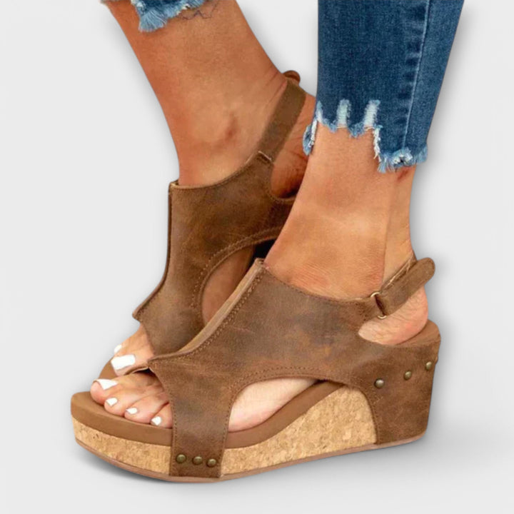 Lina - Orthopedic Shoes with Wedge Heel
