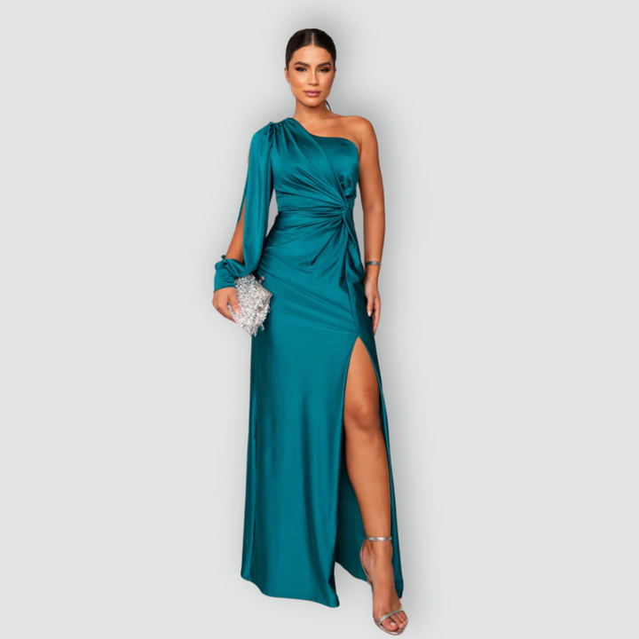 Amelia - Graceful Dress With Impeccable Finesse