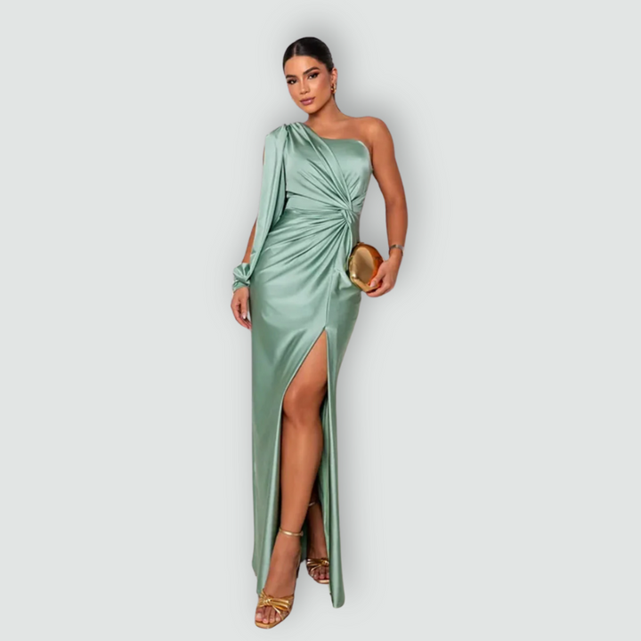 Amelia - Graceful Dress With Impeccable Finesse