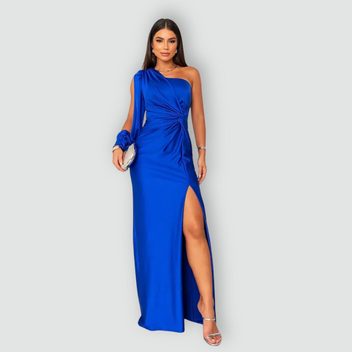 Amelia - Graceful Dress With Impeccable Finesse