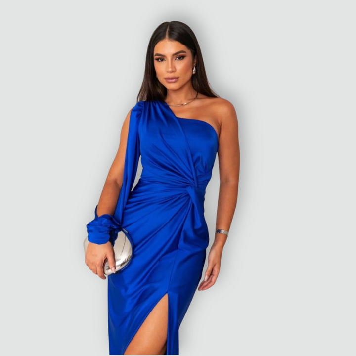 Amely - Graceful Dress With Impeccable Finesse
