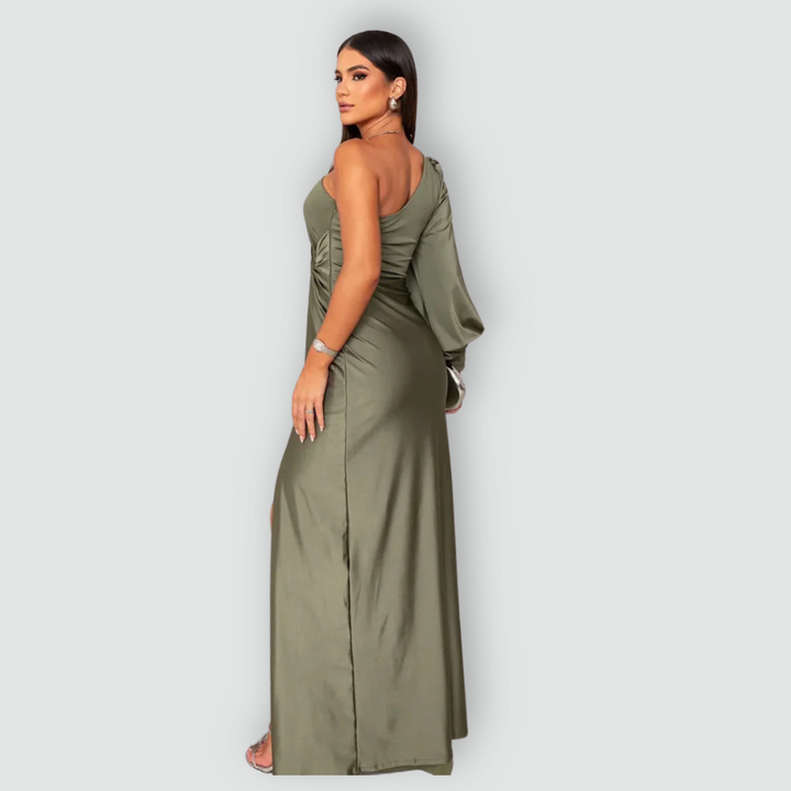 Amelia - Graceful Dress With Impeccable Finesse