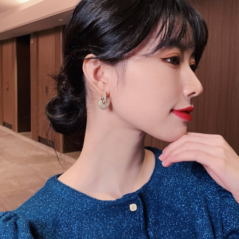 Yuli™ | Heart-shaped pearl earrings