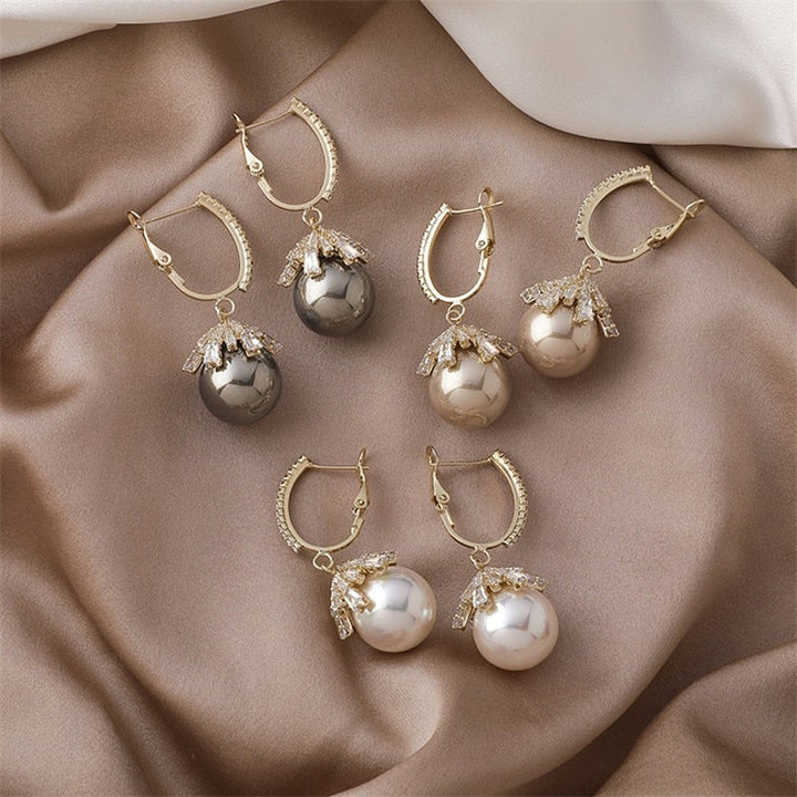 Malia™ | Drop Earrings with Pearl