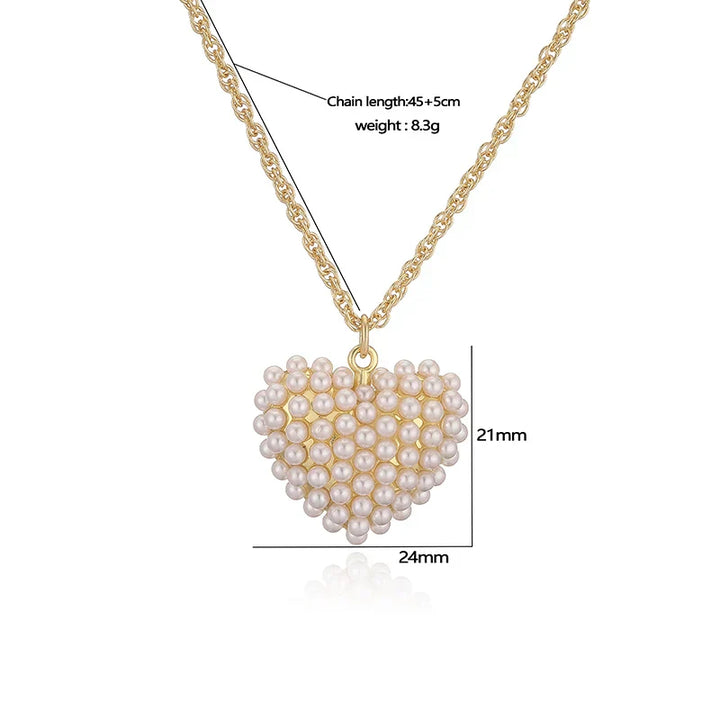 Vormen™ | Classic Pearl Necklaces