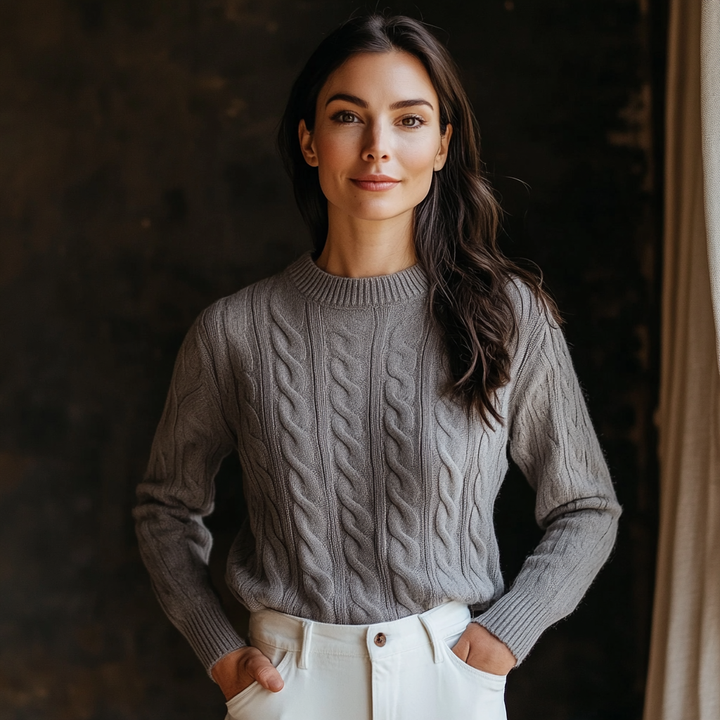 Olivia - Warm Knitted Sweater