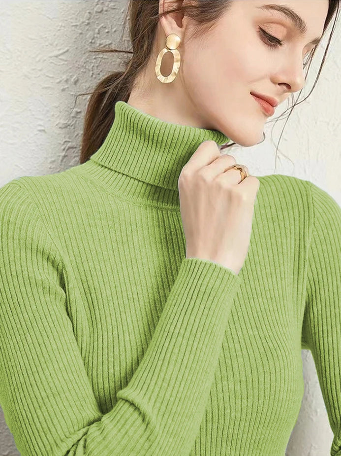 Hazel - Timeless Ribbed Turtleneck