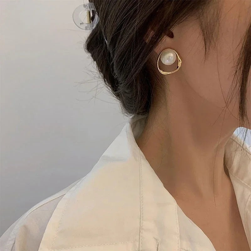 Fabienne™ | Vintage Pearl Earrings
