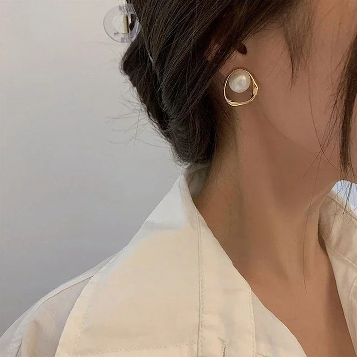 Fabienne™ | Vintage Pearl Earrings