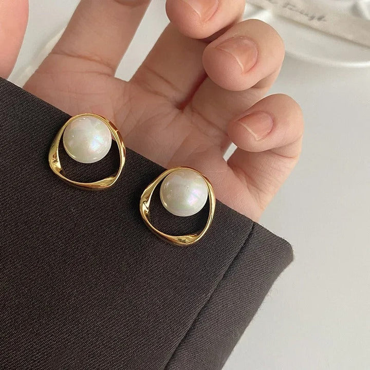 Fabienne™ | Vintage Pearl Earrings