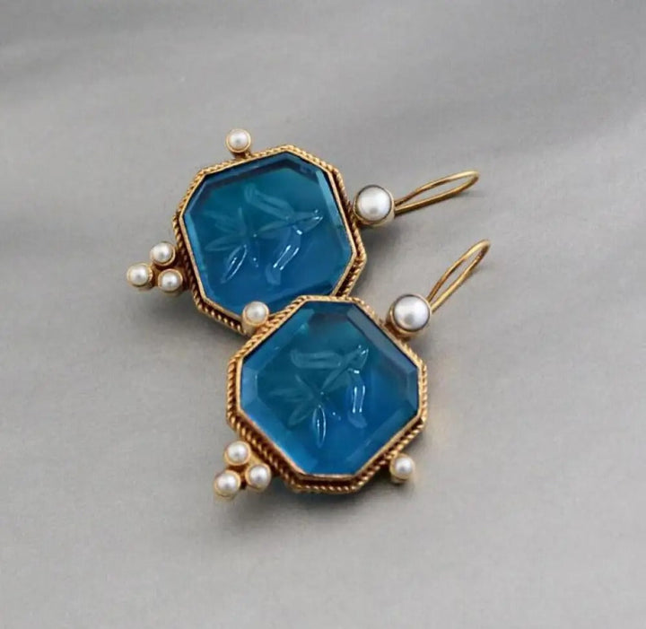 Maeble™ | Vintage Earrings with Stone and Pearl
